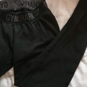Full length gym shark leggings